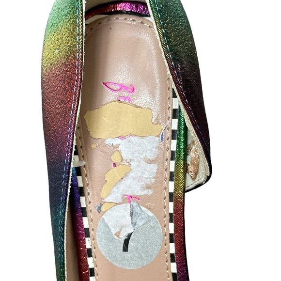 Rainbow metallic heels with bows by Betsey Johnson Size 7 - Picture 8 of 10